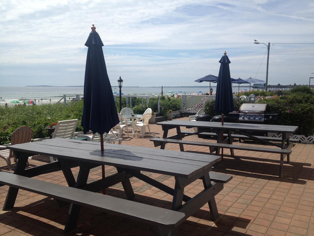 Sandpiper Beachfront 2*